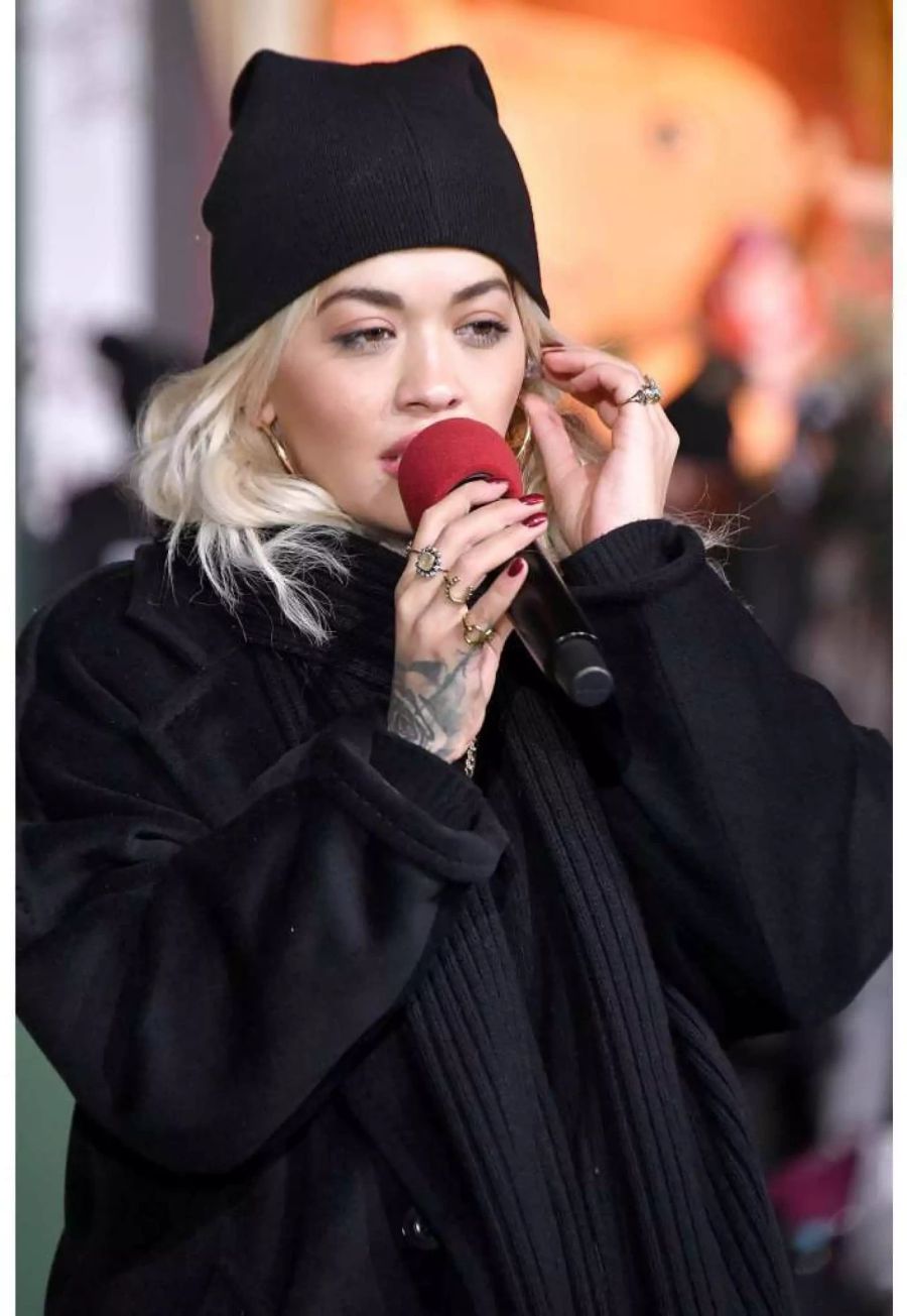 Rita Ora singt an der diesjährigen Thanksgiving-Parade in New York City.