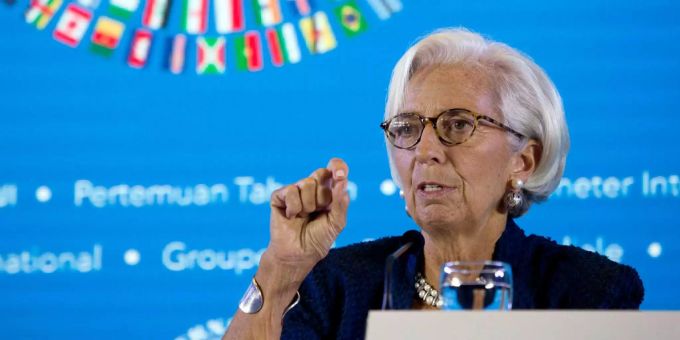 IWF-Chefin Christine Lagarde bei einer Pressekonferenz in Bali. IWF-Chefin Christine Lagarde bei einer Pressekonferenz in Bali.