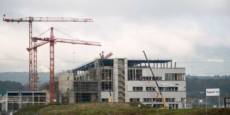 Sicht auf den Rohbau der Produktionsstaette des amerikanischen Biotech-Konzern Biogen in Solothurn.