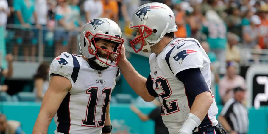 Julian Edelman mit Tom Brady