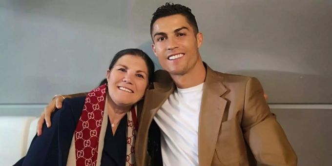 Krebs-Schock - Ronaldos Mama kämpft um ihr Leben