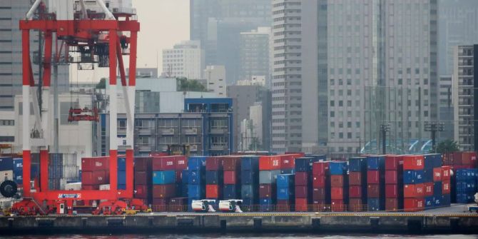 Container im Hafen von Tokio.