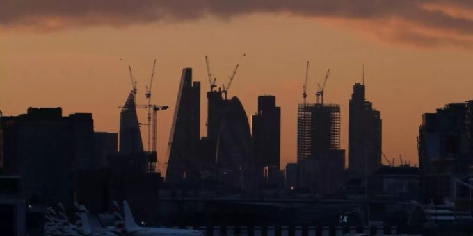 Skyline des Londoner Finanzdistrikts. grosskonzerne