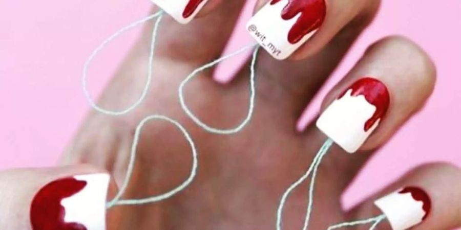 Der Nageltrend «Period Nails» erobert derzeit die sozialen Netzwerke.