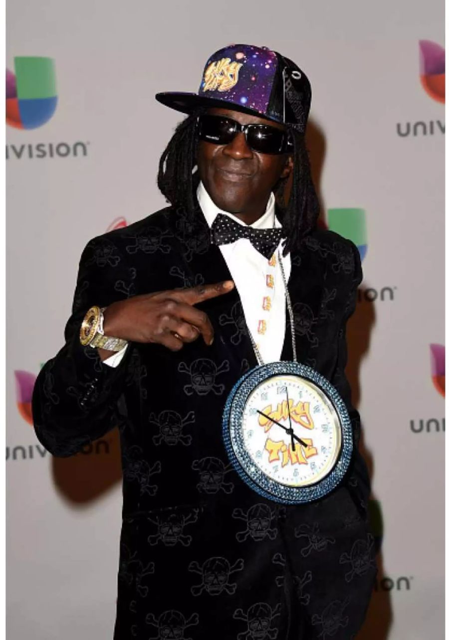 Flavor Flav hat im Moment nichts zu lachen. Der Rapper wurde in Las Vegas verprügelt.