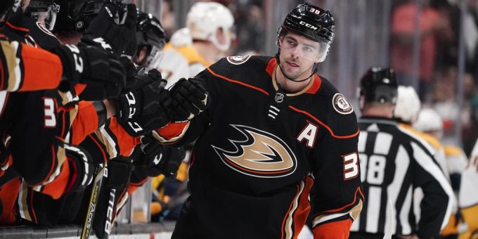 Derek Grant verfügt bereits über viel Erfahrung aus der NHL. Nun will er sein Können in der Schweiz unter Beweis stellen. Derek Grant ZSC