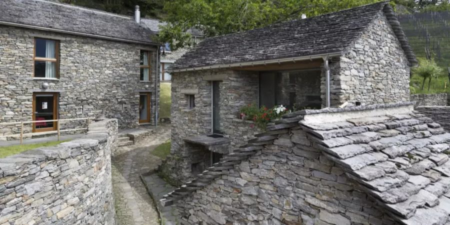 Im Tessin wurden schon Rustico für einen Franken angeboten.