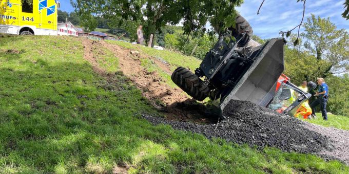 Rüthi SG: Mit Motorkarren umgekippt. Rüthi SG
