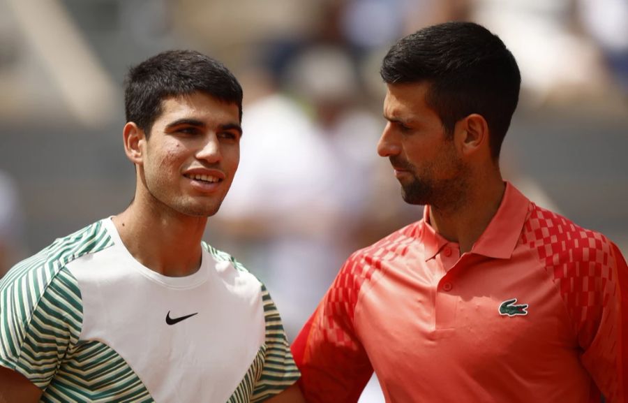 Gegenwart und Zukunft des Tennissport: Carlos Alcaraz (l.) und Novak Djokovic.