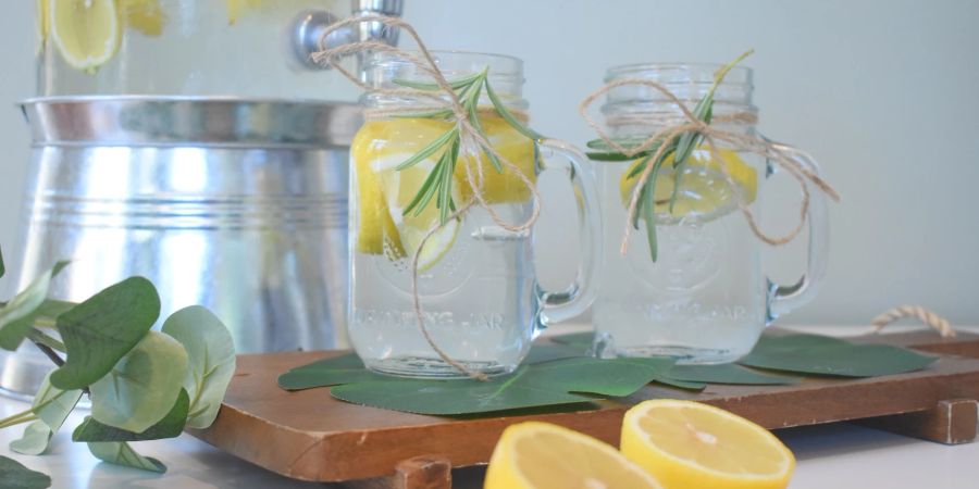 Wasser Zitrone Detox