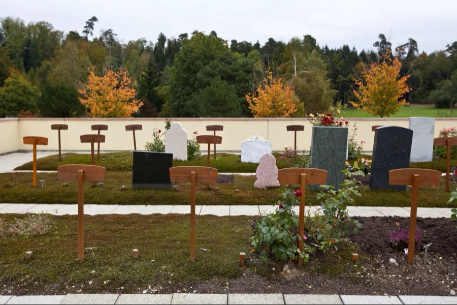 Der Friedhof Witikon umfasst vier muslimische Grabfelder mit jeweils 160 Grabstellen. (Archivbild)