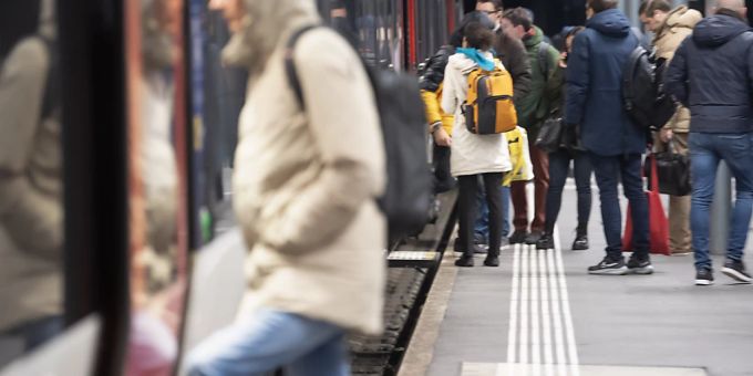 St. Galler Allianz bringt den Pendlerabzug an die Urne. (Archivbild) SBB