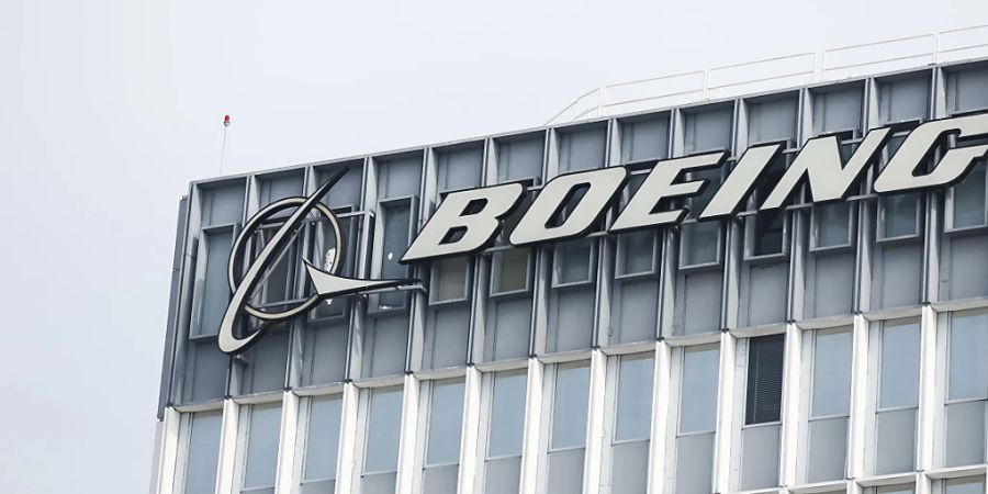 Eine fehlende Mutter am Heckruder einer Boeing 737 Max hat im Dezember den Flugzeugbauer und Behörden aufgeschreckt - das Problem hat sich jedoch als Einzelfall erwiesen. (Archivbild)