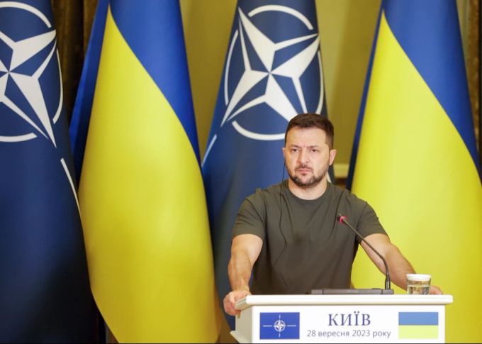 Spätestens seit Ausbruch des Ukraine-Kriegs wollen die Ukraine und Präsident Wolodymyr Selenskyj in die Nato. Ukraine