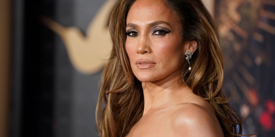 Jennifer Lopez wird Mit-Ausrichterin der Met-Gala im Mai.