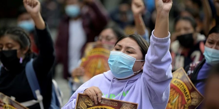 Demonstrantin in Mexiko-Stadt