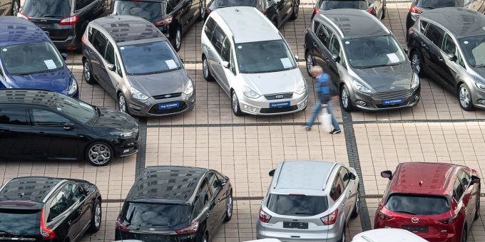 Nach einem drastischen Anstieg haben die Gebrauchtwagenpreise wohl ihren Höhepunkt erreicht. Nach einem drastischen Anstieg haben die Gebrauchtwagenpreise wohl ihren Höhepunkt erreicht.