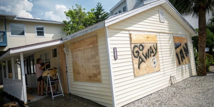 Gegen «Ian» verrammeltes Haus in Florida