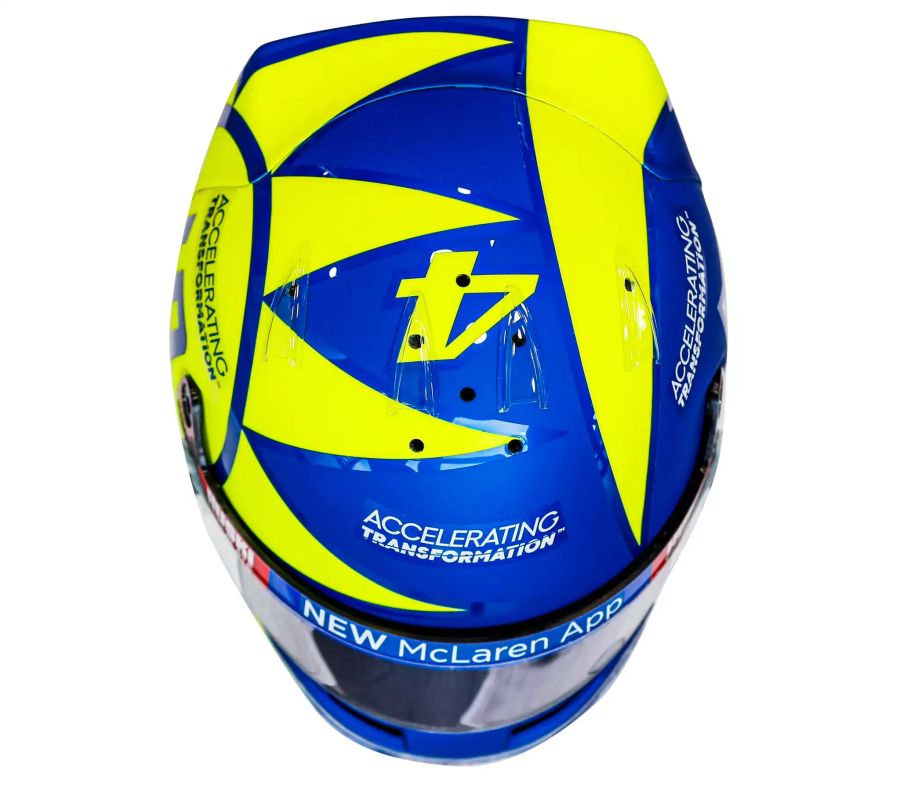 Lando Norris trägt in Monza einen Spezialhelm.