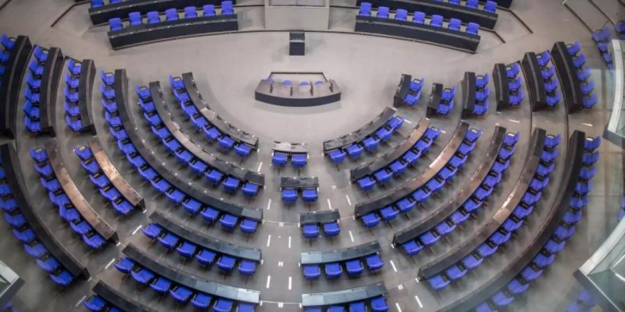 Nach einer Novellierung der Datenschutz-Vorgaben für Kleinunternehmen müssen Betriebe nun mindestens 20 Mitarbeiter habe, bevor sie einen Datenschutzbeauftragen benennen müssen. Foto: Michael Kappeler/dpa