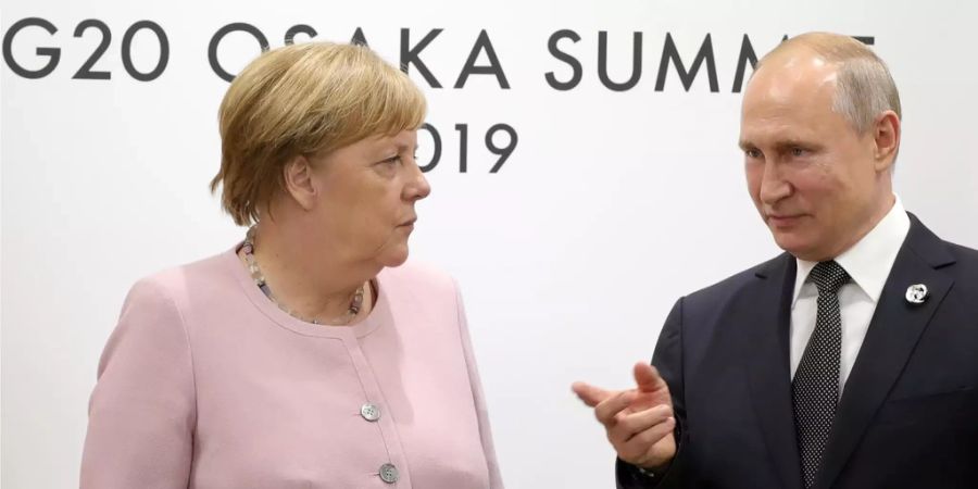 Putin Merkel Flüchtlingspolitik