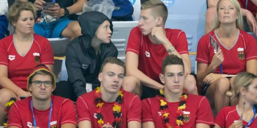Nach der WM geht es für die deutschen Schwimmer zu den Finals in Berlin: Sarah Köhler (2.v.l, oben) und Florian Wellbrock (r daneben) sind auch dabei. Foto: Bernd Thissen