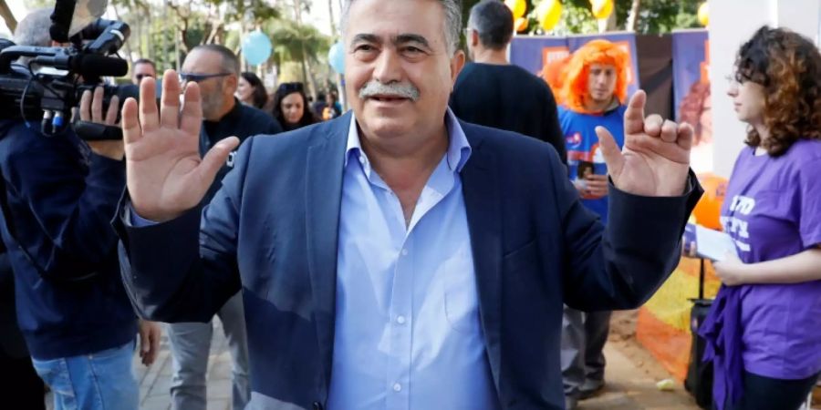 Israels Arbeiterpartei bestimmt Amir Peretz zum Chef