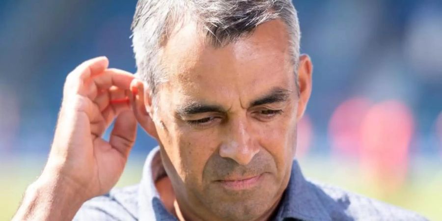 Leitete weiter das Training vom VfL Bochum: Coach Robin Dutt. Foto: Marius Becker