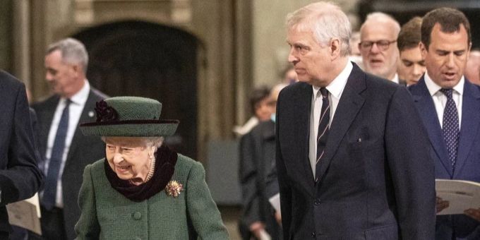 «Unfall» - Die Queen zweifelte vor Andrew an seinem Skandal-Interview