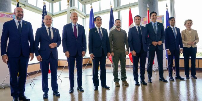 Die Regierungschefs der G7 Staaten treffen sich im japanischen Hiroshima zu ihren jährlichen Beratungen. Die Regierungschefs der G7 Staaten treffen sich im japanischen Hiroshima zu ihren jährlichen Beratungen.