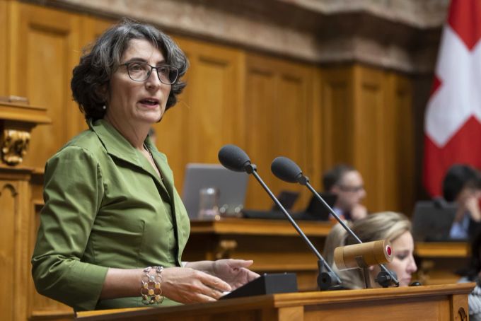 Nationalrätin Manuela Weichelt (Grüne/ZG) spricht im Parlament. (Archivbild) Manuela Weichelt Strassensignale
