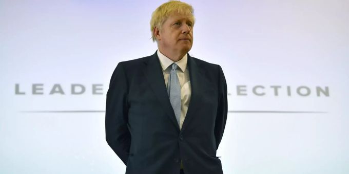 Boris Johnson beschimpft die Franzosen. Boris Johnson