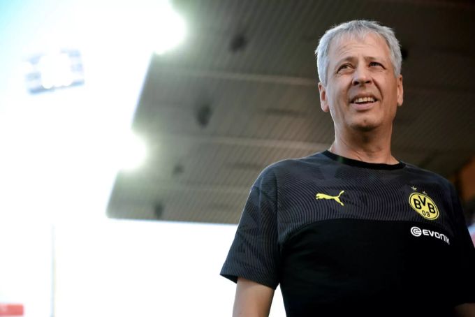 Muss Lucien Favre sein BVB am Wochenende umstellen? BVB