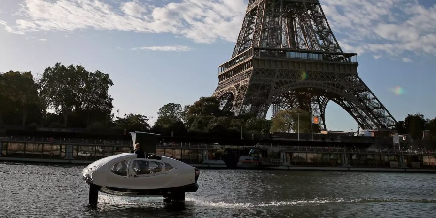 SeaBubbles testet Wassertaxi in Paris