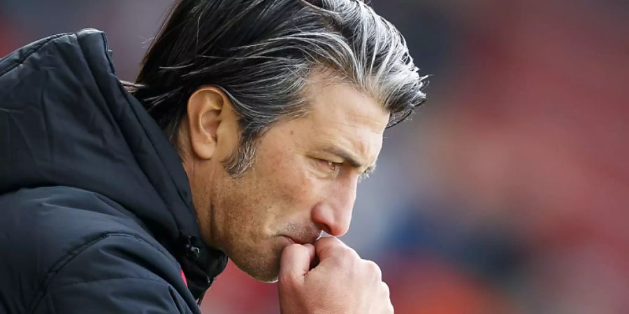 Murat Yakin sucht beim FC Schaffhausen noch nach der richtigen Marschroute. (Archivbild)
