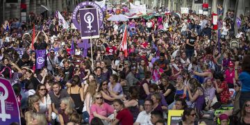 Frauen*streik