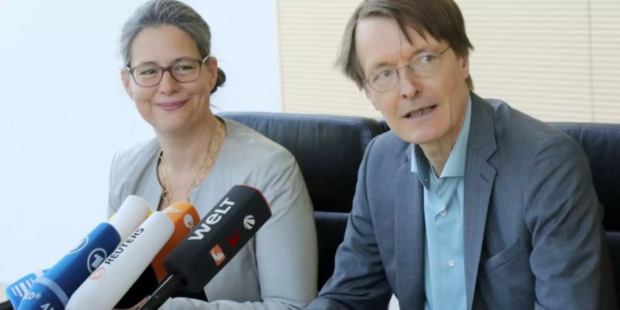 Nina Scheer und Karl Lauterbach (beide SPD)
