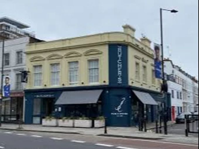 In diesem Pub in London wurde der FC Chelsea gegründet. FC Chelsea Butchers Hook