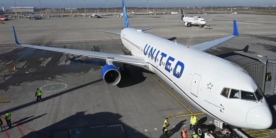 Die US-Airline United hat den Koffer einer Passagierin auf einem Flug nach Washington D.C. am 28. Dezember verloren. (Archivbild)