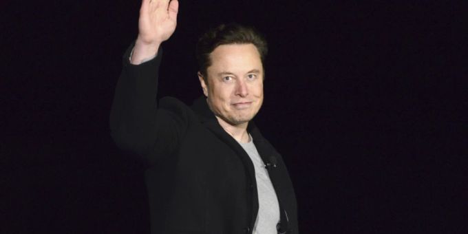 Der gesperrte Twitter-Account hatte über die Flüge von Twitter-Besitzer Elon Musk berichtet. (Archivbild) Elon Musk