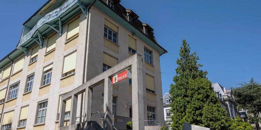 Die Polizeiwache Biel an der Spitalstrasse 20.