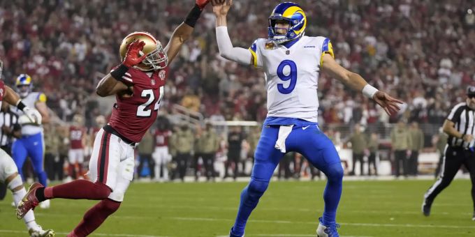 Los Angeles Rams im Spiel gegen San Francisco am 15. November 2021. los angeles rams