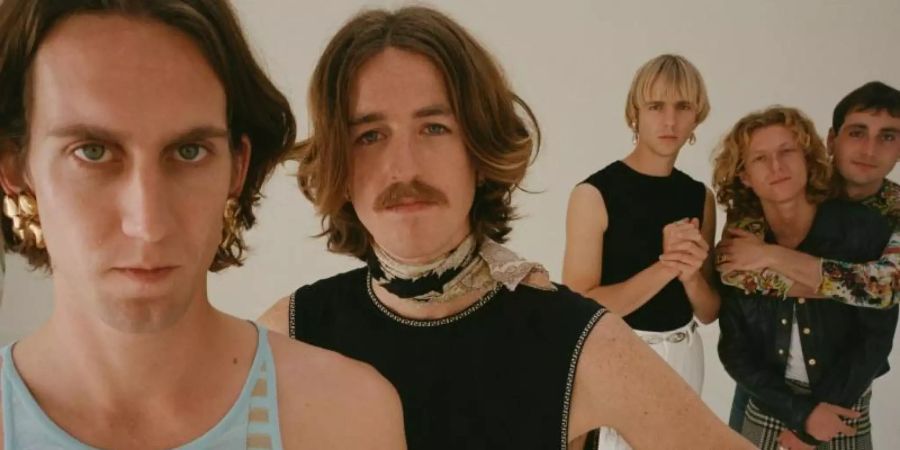 Auf dem Album «Day/Night» von den Parcels geht es um Gegensätzlichkeit. Foto: Remi-Ferrante-Hartman/Check Your Head/dpa