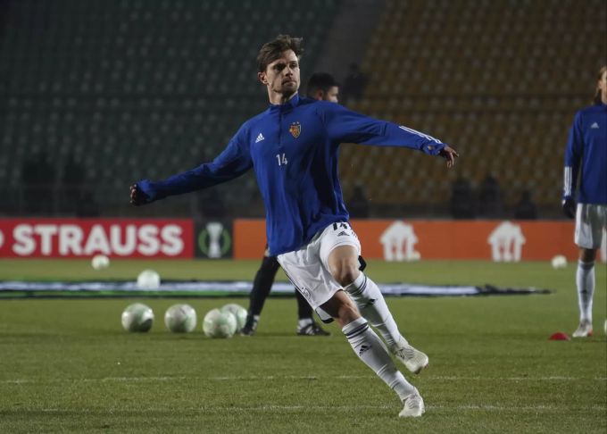 Harte Zeiten für Legende Valentin Stocker beim FC Basel. Valentin Stocker