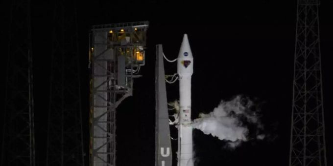 A United Launch Alliance Atlas V rocket with the Lucy spacecraft on board the Cape Canaveral spacecraft in Florida.  Photo: Bill Ingalls / NASA / dpa