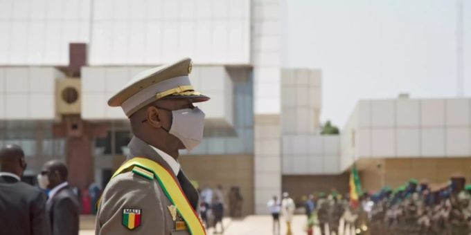 Der malische Übergangspräsident Assimi Goïta Der malische Übergangspräsident Assimi Goïta