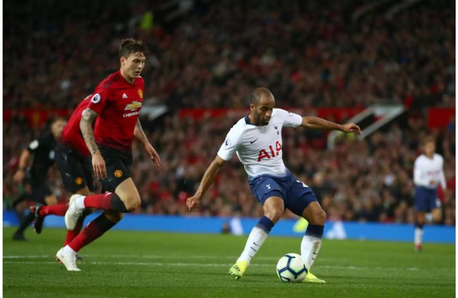 Mit 0:3 blamiert sich Manchester United im Old Trafford gegen Tottenham.