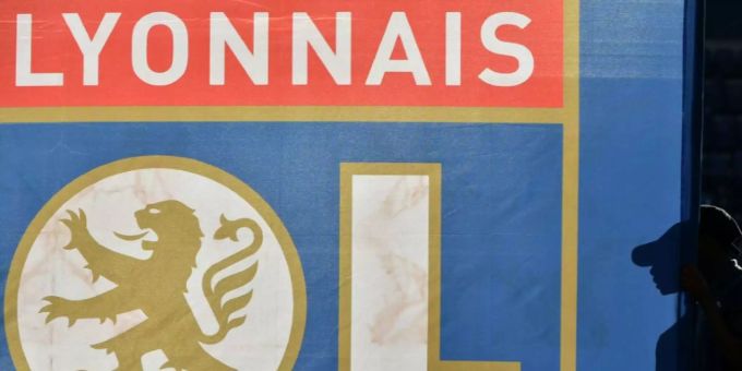 Das Wappen des Fussballvereins Olympique Lyon. Das Wappen des Fussballvereins Olympique Lyon.