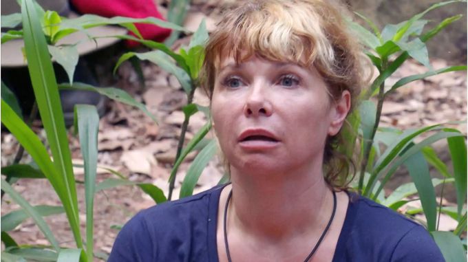 Wurde von den Zuschauern rausgewählt: Sandra Steffl. Wurde von den Zuschauern rausgewählt: Sandra Steffl.