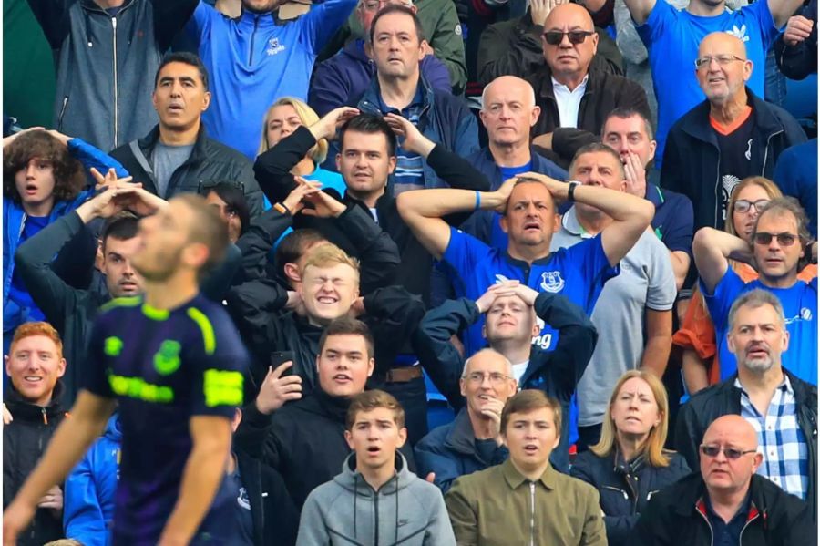 Fast jeder zehnte britische Fan würde im Fall eines schwulen Spielers nicht mehr ins Stadion.